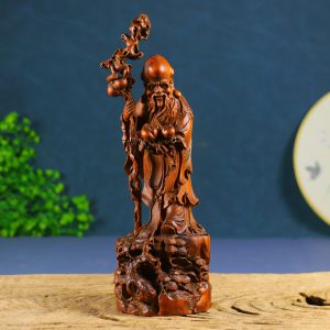 Natural masterpiece - Yunnan boxwood birthday statue. Dimensions approximately: 7 * 21.5 cm